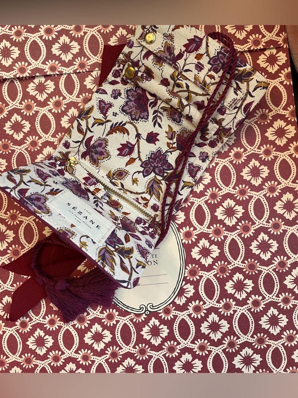 SEZANE Compact FLORAL Jewelry wrap. 100% Cotton